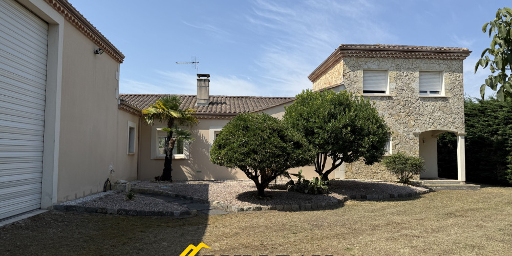 maison à AMBARES ET LAGRAVE (33440)